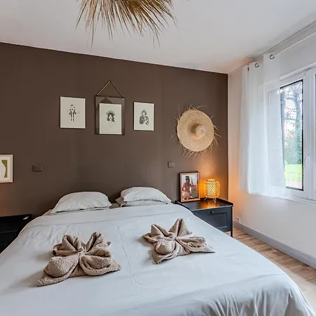 Apartment Le De La Leyre
